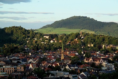 Blick über Lorettoberg zum Schönberg Blick über Lorettoberg zum Schönberg